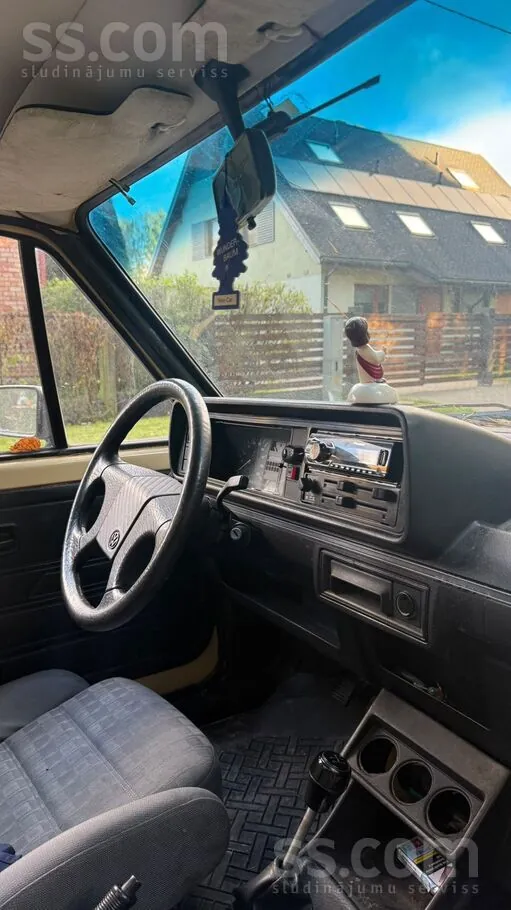 Volkswagen Golf 1 1990 photo 5