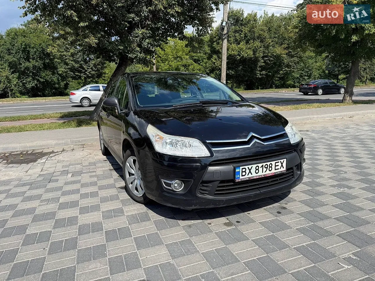 Citroen C4 2009 photo 2