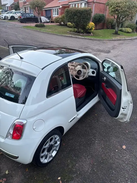 Fiat 500 Lounge 2010 photo 5