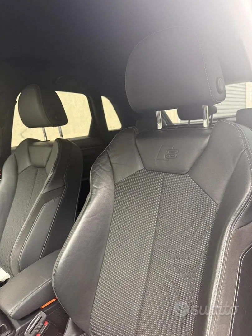 Audi Q3 2019 photo 3