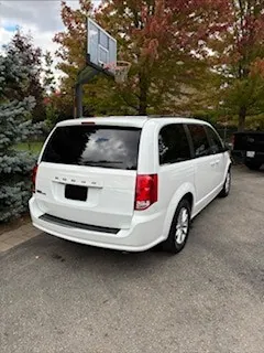 Dodge Grand Caravan 2019 photo 2