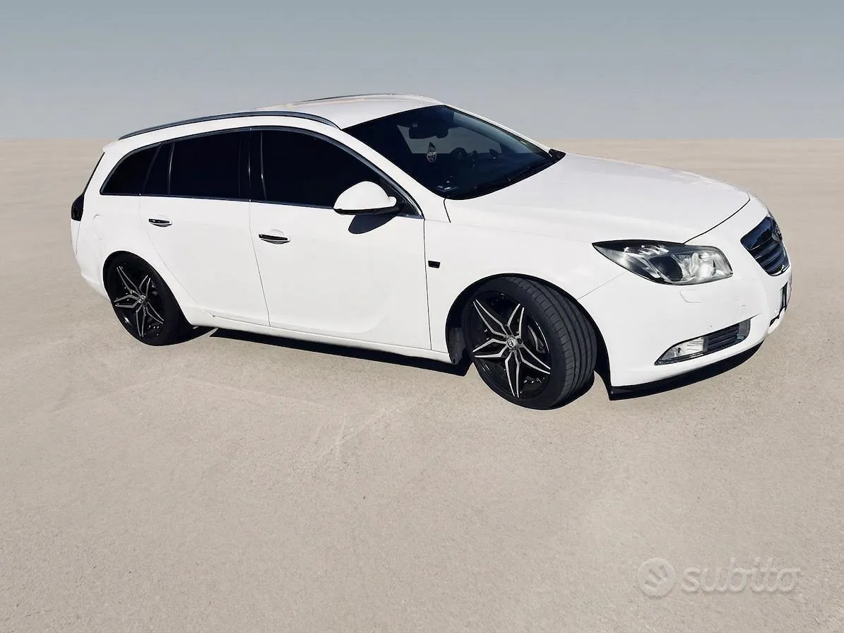 Opel Insignia 2010 photo 3