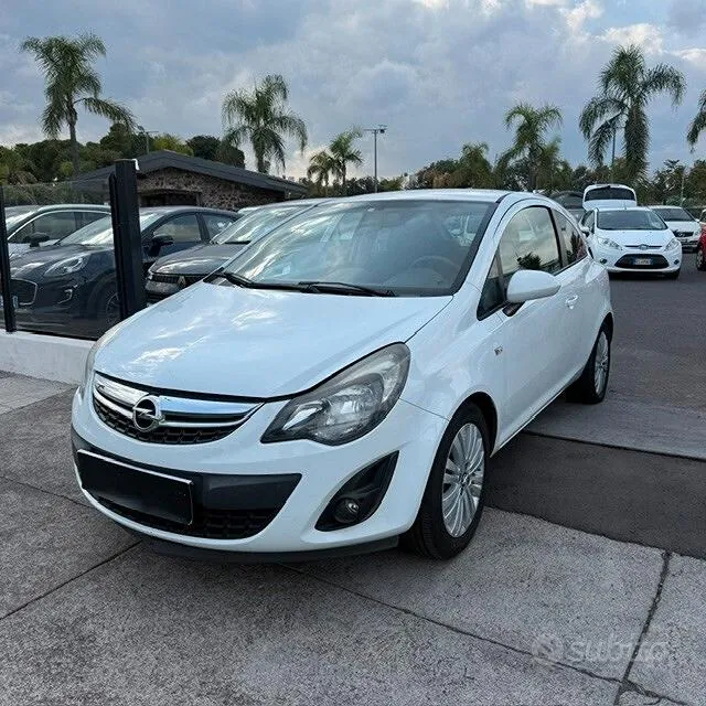 Opel Corsa 2014 photo 2