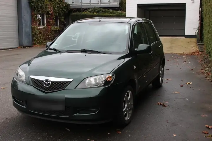 Mazda 2