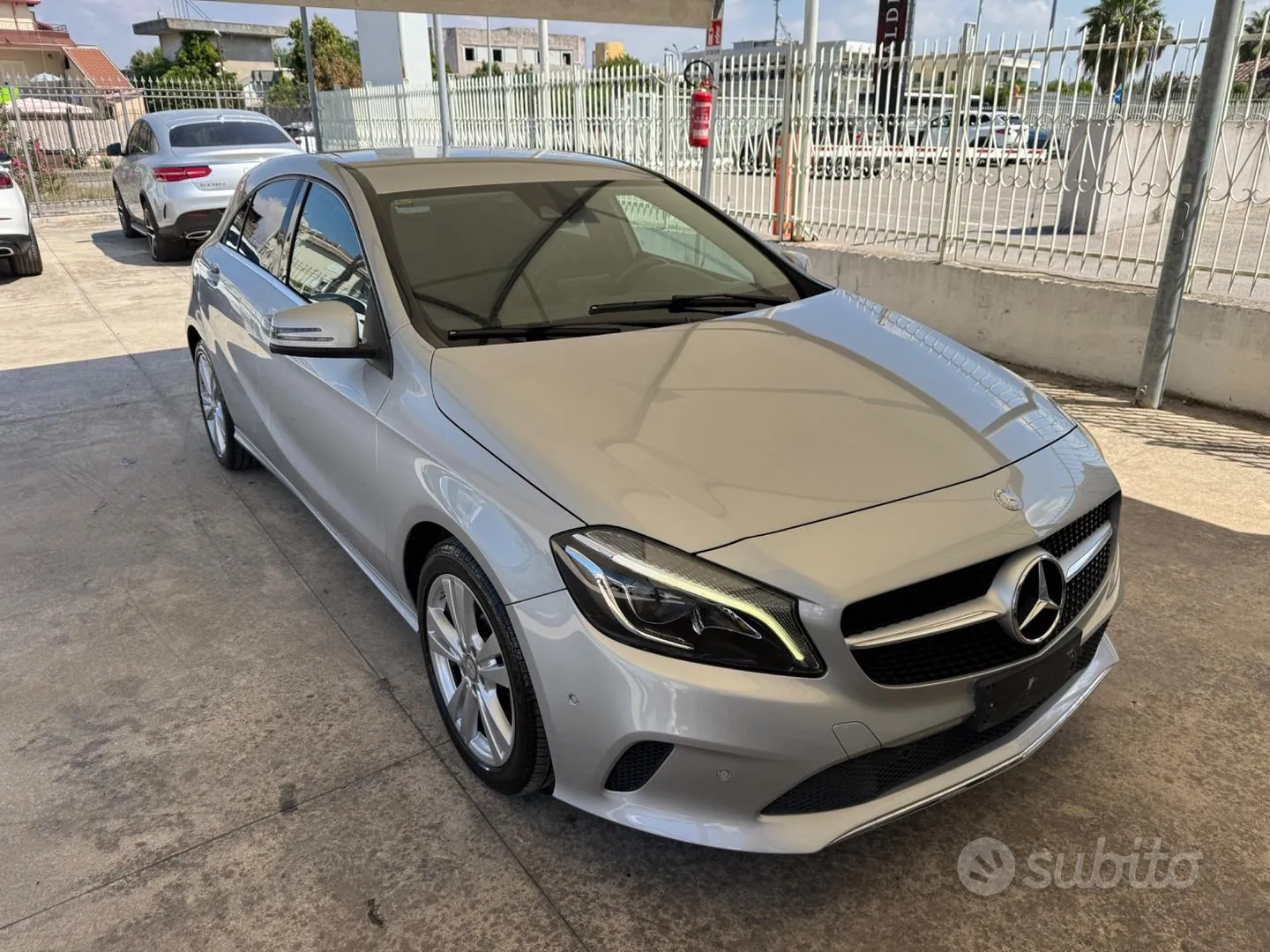 Mercedes-Benz A180D 2017 photo 3