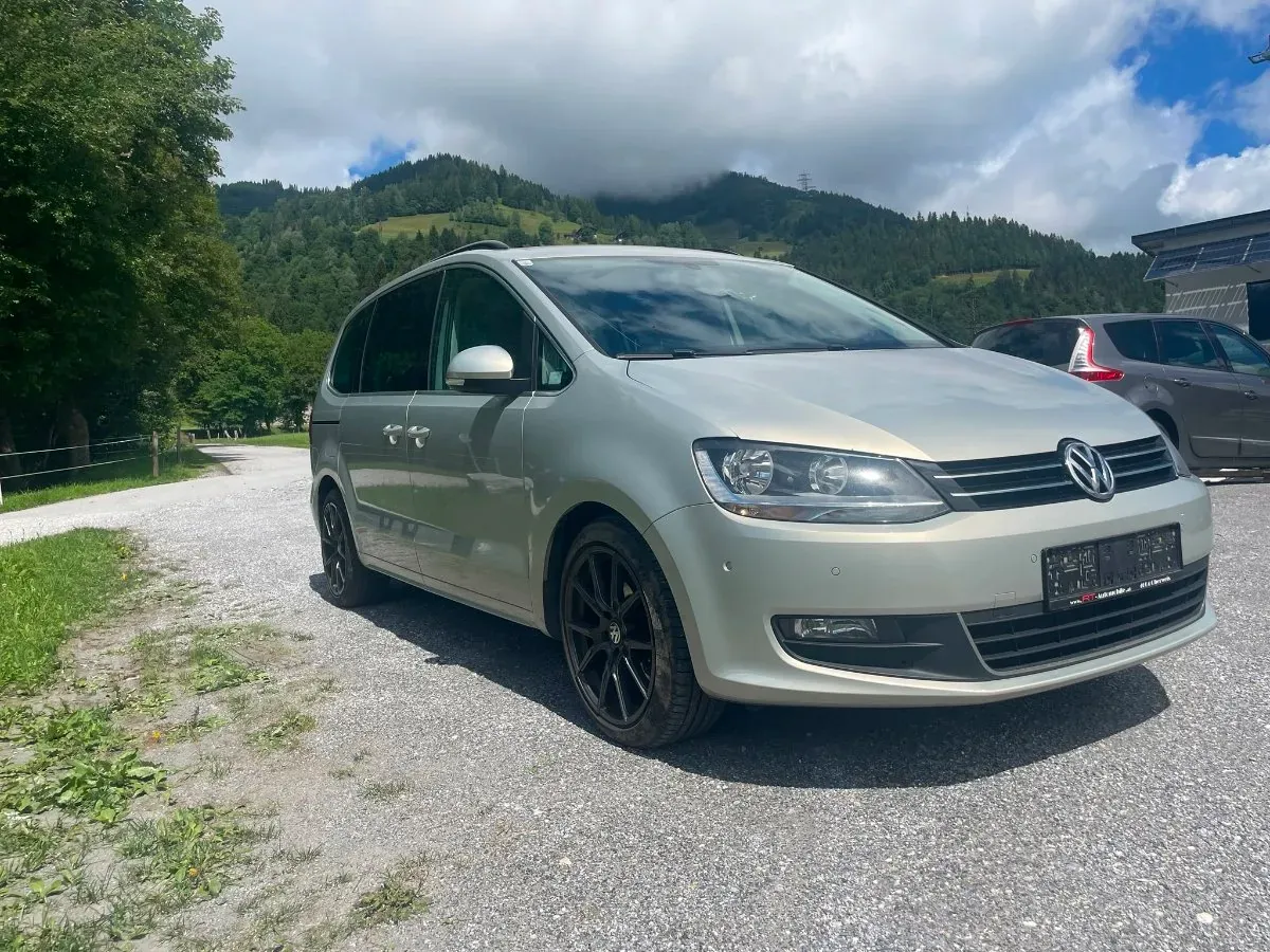 Volkswagen Sharan 2011 photo 3
