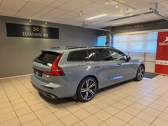 Volvo V60 2022 photo 5