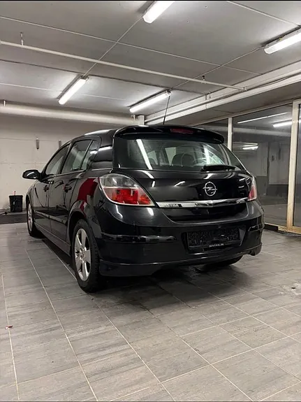 Opel Astra 2007 photo 2