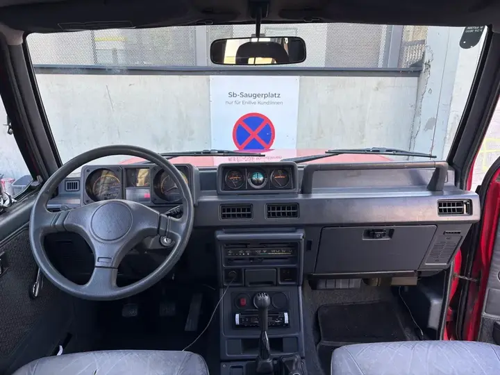 Mitsubishi Pajero 1989 photo 3