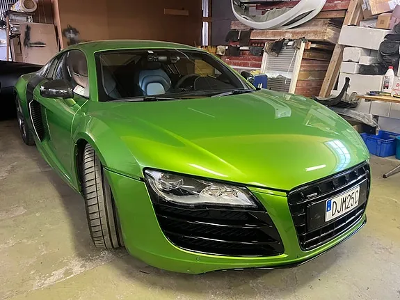Audi R8