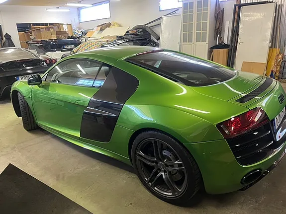 Audi R8 2012 photo 3