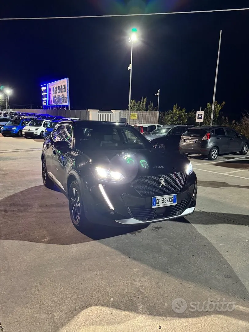 Peugeot 2008 2023 photo 4