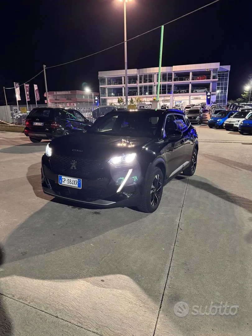 Peugeot 2008 2023 photo 3