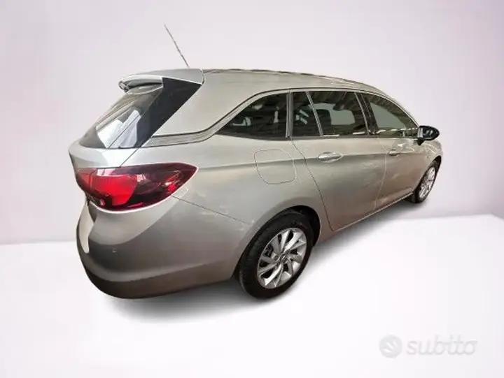 Opel Astra 2021 photo 3
