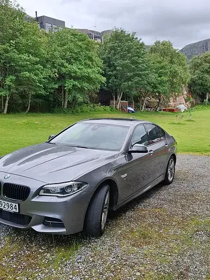 BMW 520D 2015 photo 2