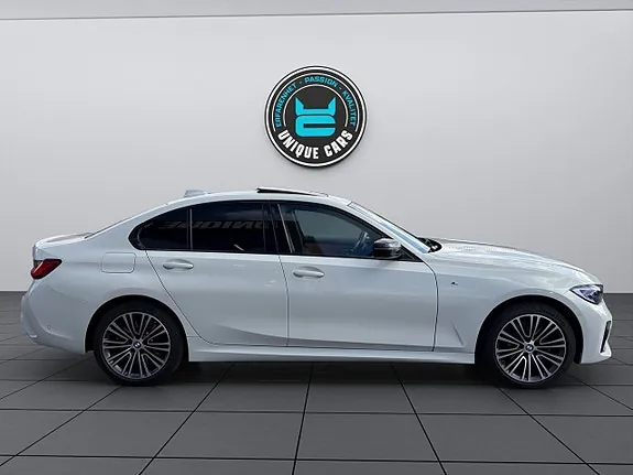 BMW 330E 2021 photo 2
