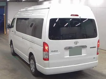 Toyota Hiace 2025 photo 3