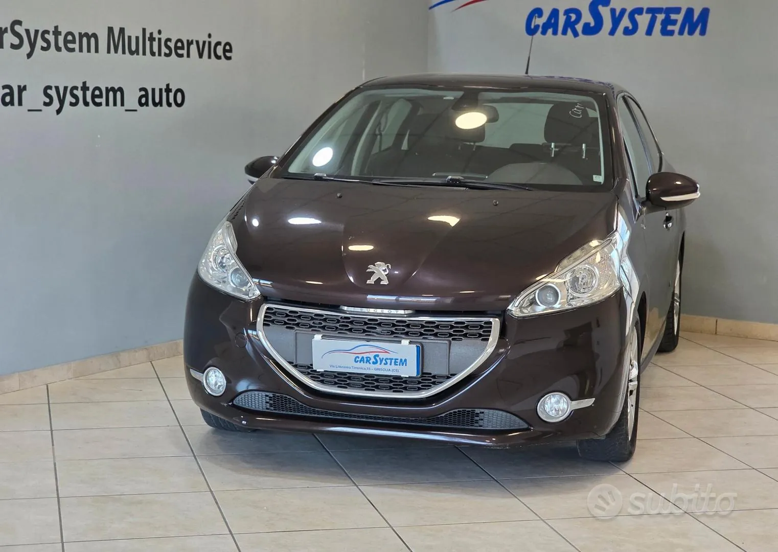 Peugeot 208