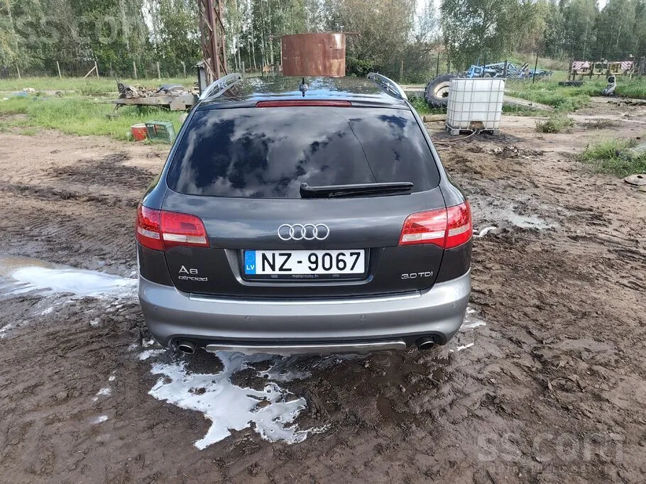 Audi A6 2010 photo 2