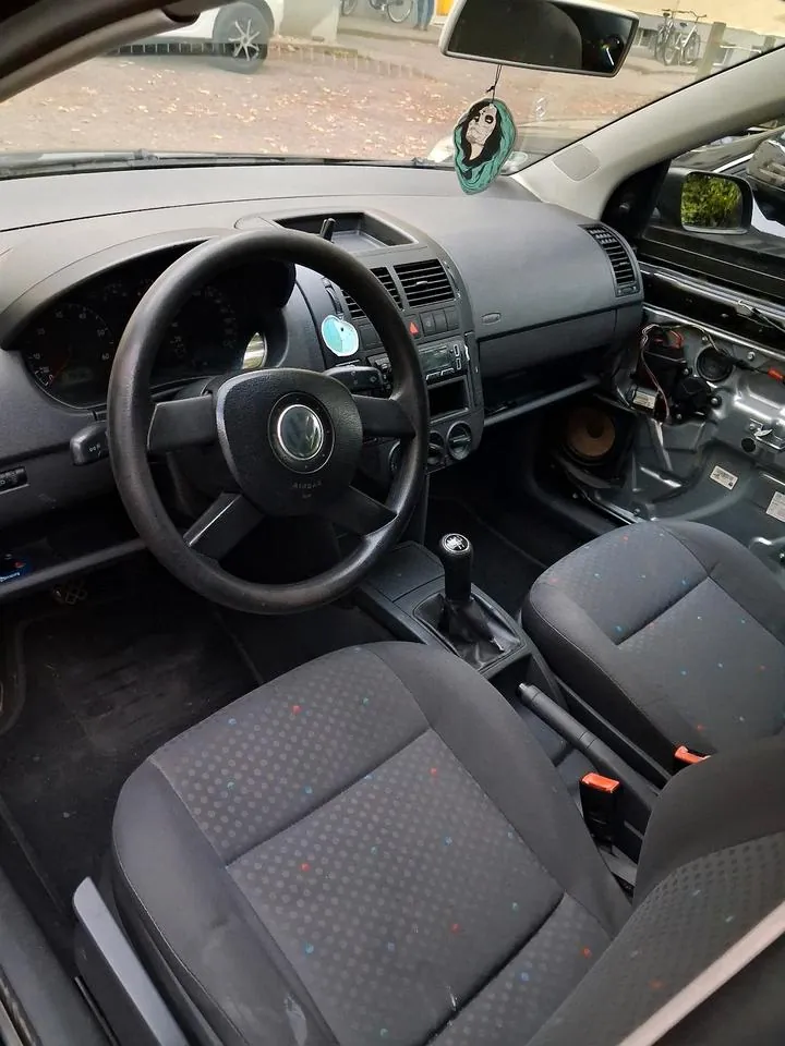 Volkswagen Polo 9N
