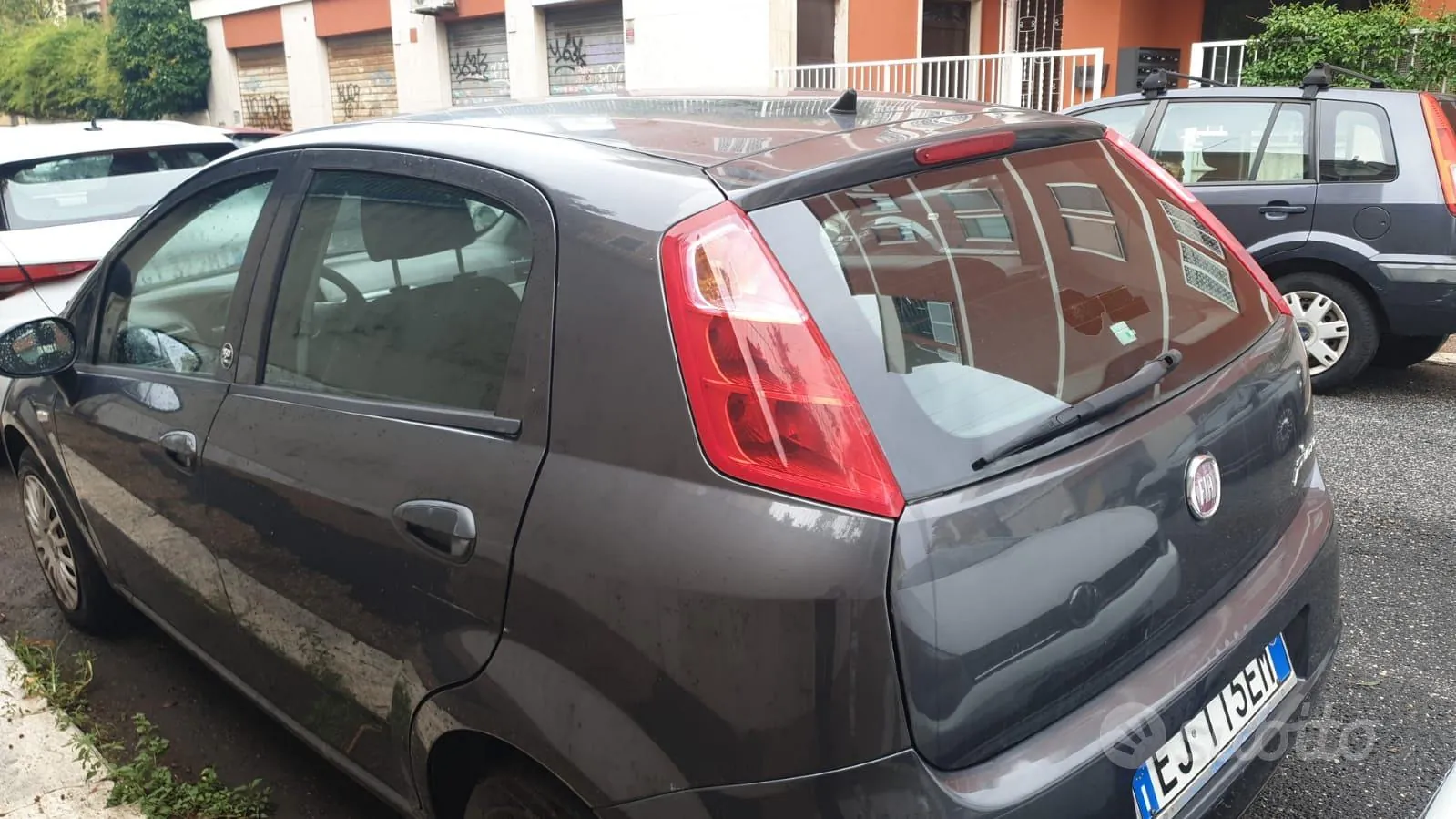 Fiat Punto Evo 2011 photo 4