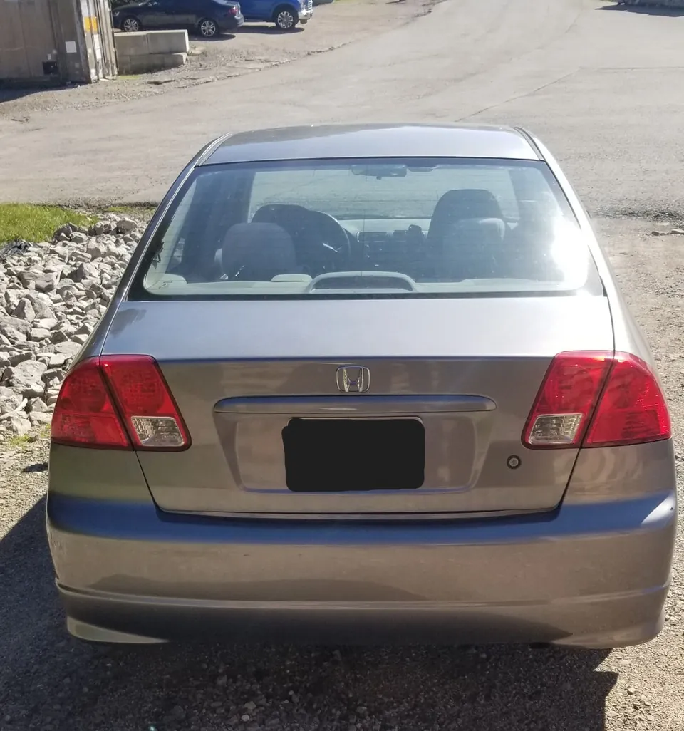 Honda Civic 2004 photo 3