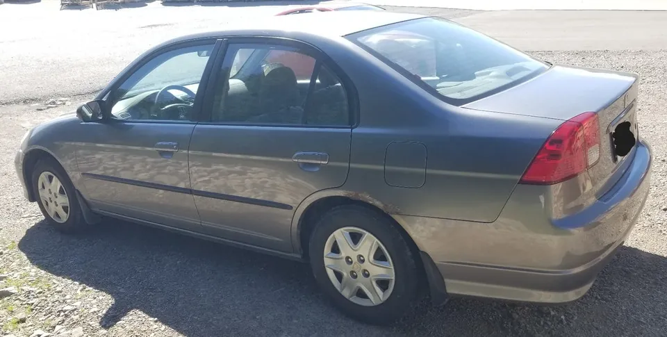 Honda Civic 2004 photo 4