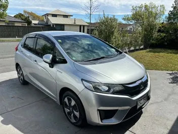 Honda Fit 2015 photo 2