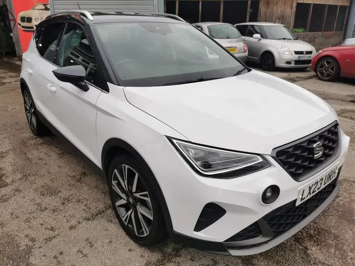 Seat Arona