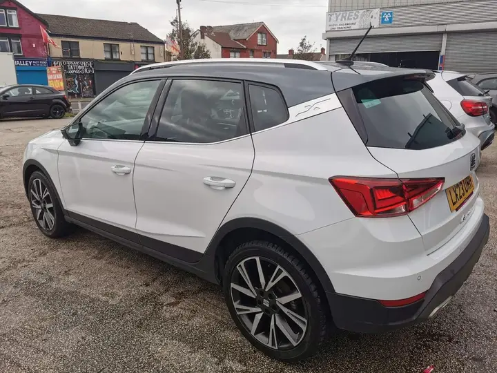 Seat Arona 2023 photo 5