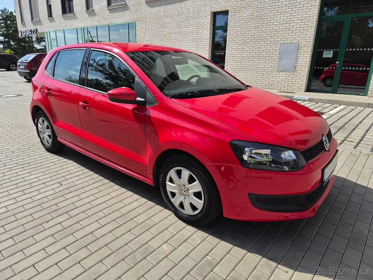Volkswagen Polo 2011 photo 3