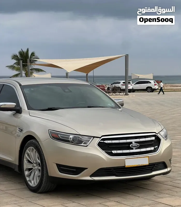 Ford Taurus 2018 photo 5