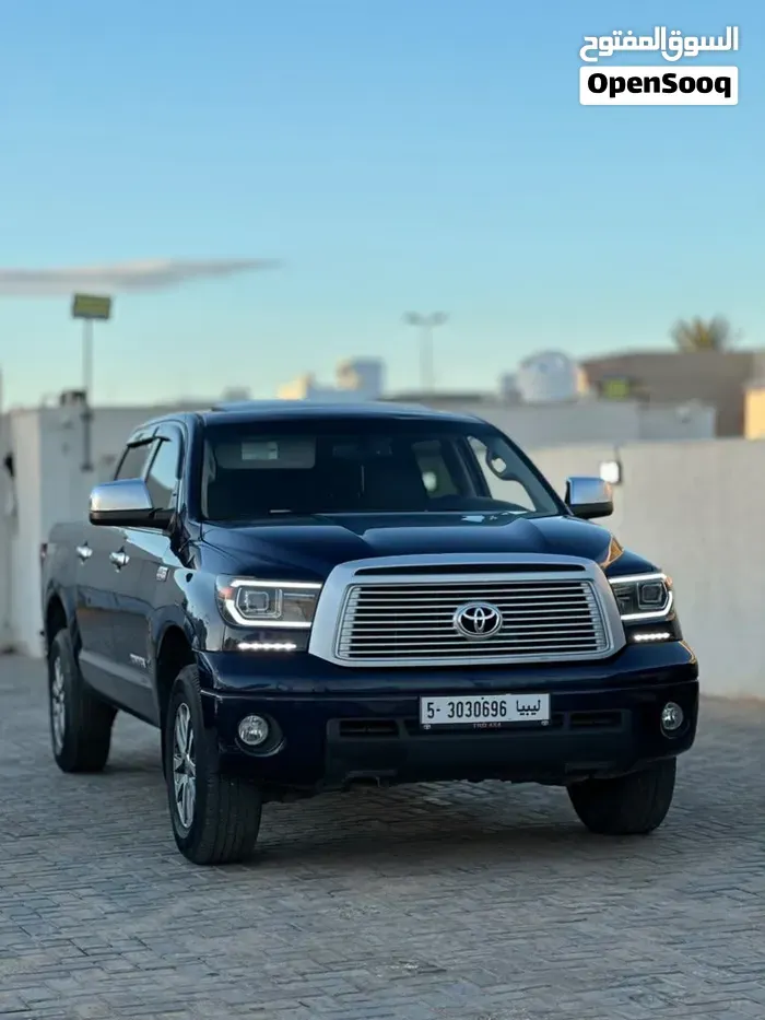 Toyota Tundra 2010 photo 5