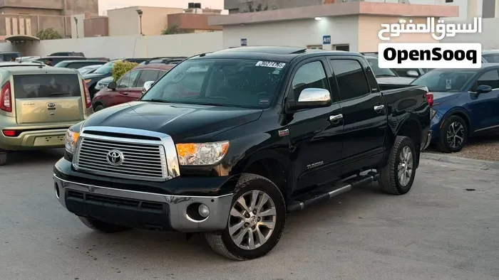 Toyota Tundra 2010 photo 2