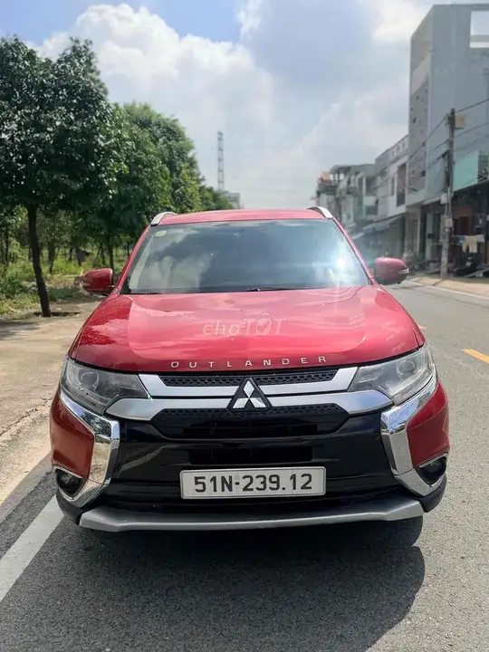 Mitsubishi Outlander 2019 photo 3