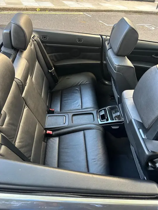 BMW 3 Series 2008 photo 3