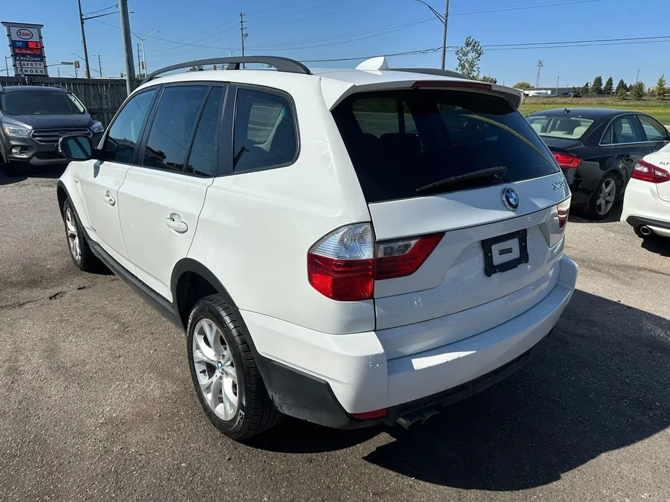 BMW X3 2010 photo 3