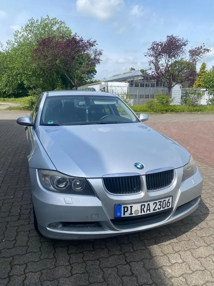 BMW 318 I