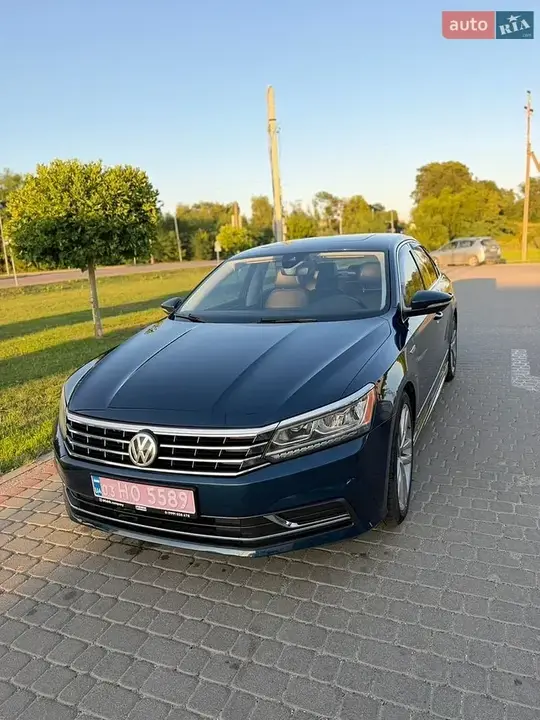 Volkswagen Passat