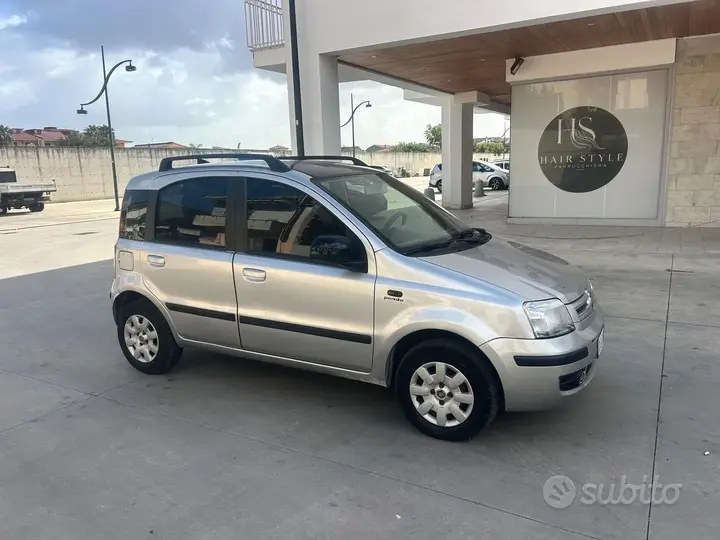 Fiat Panda 2005 photo 2