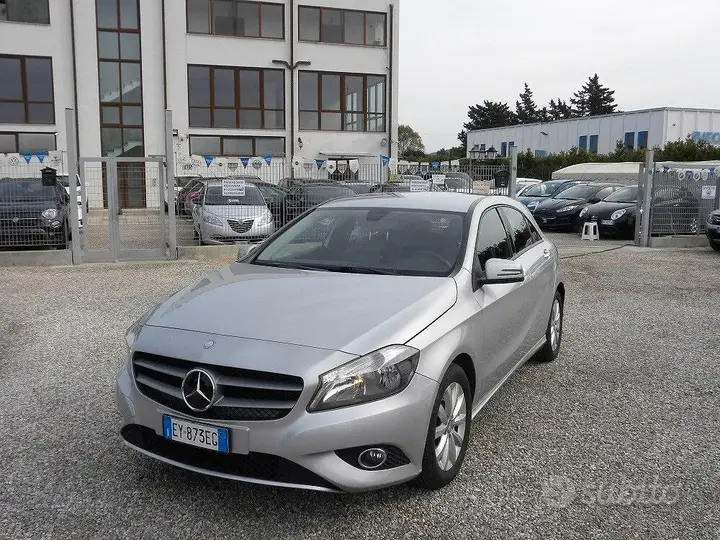 Mercedes-Benz A
