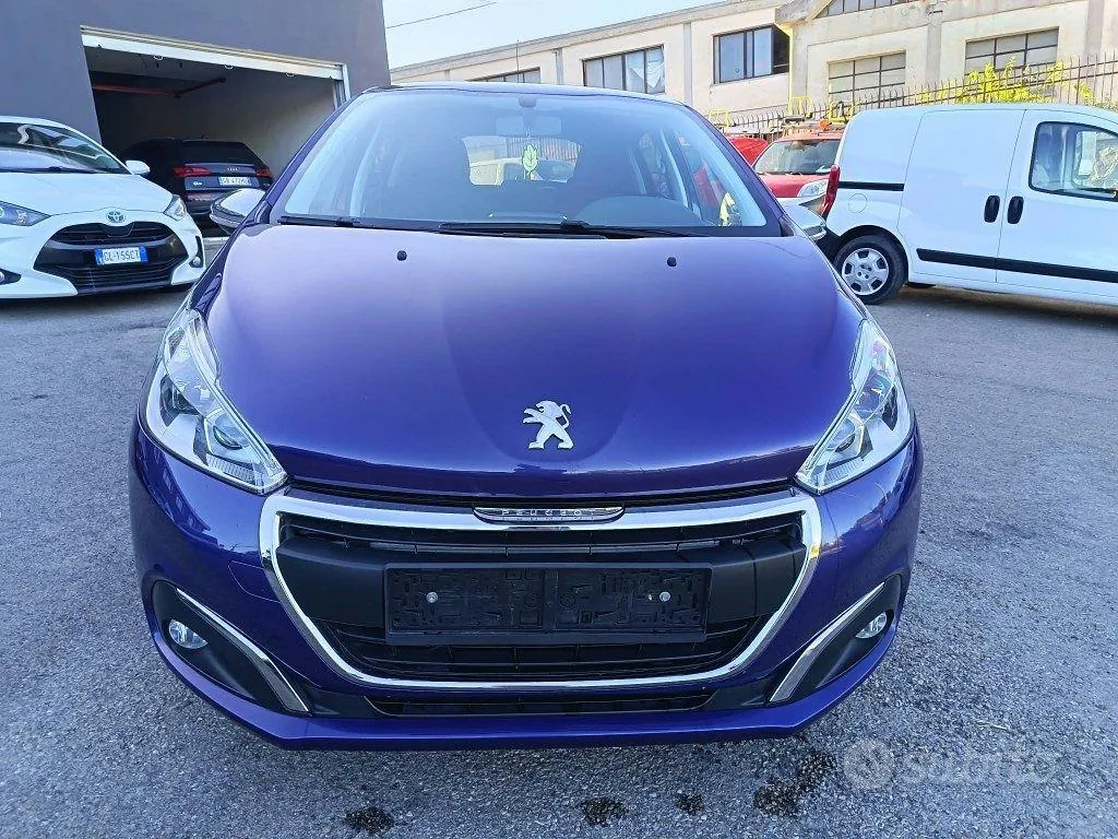 Peugeot 208 2016 photo 3