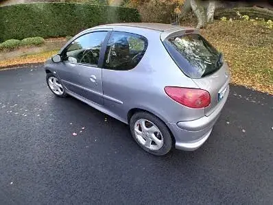 Peugeot 206 2004 photo 4