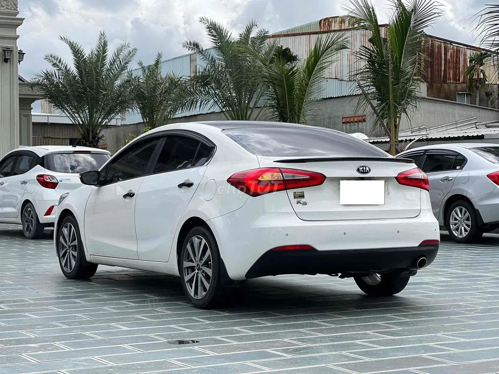 Kia K3 2015 photo 4