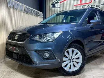 Seat Arona 2021 photo 2