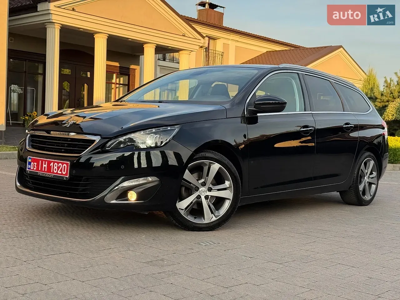Peugeot 308 2016 photo 2