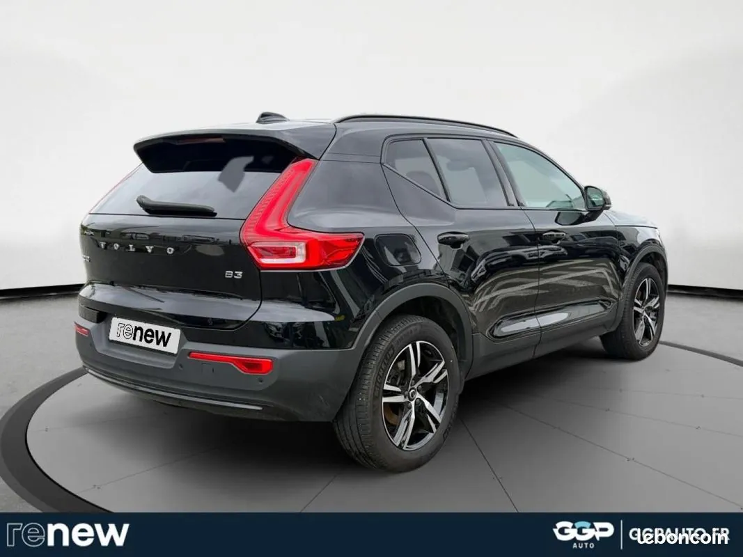 Volvo Xc40 2025 photo 5
