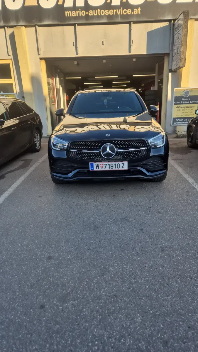 Mercedes-Benz Glc-Class 2021 photo 2