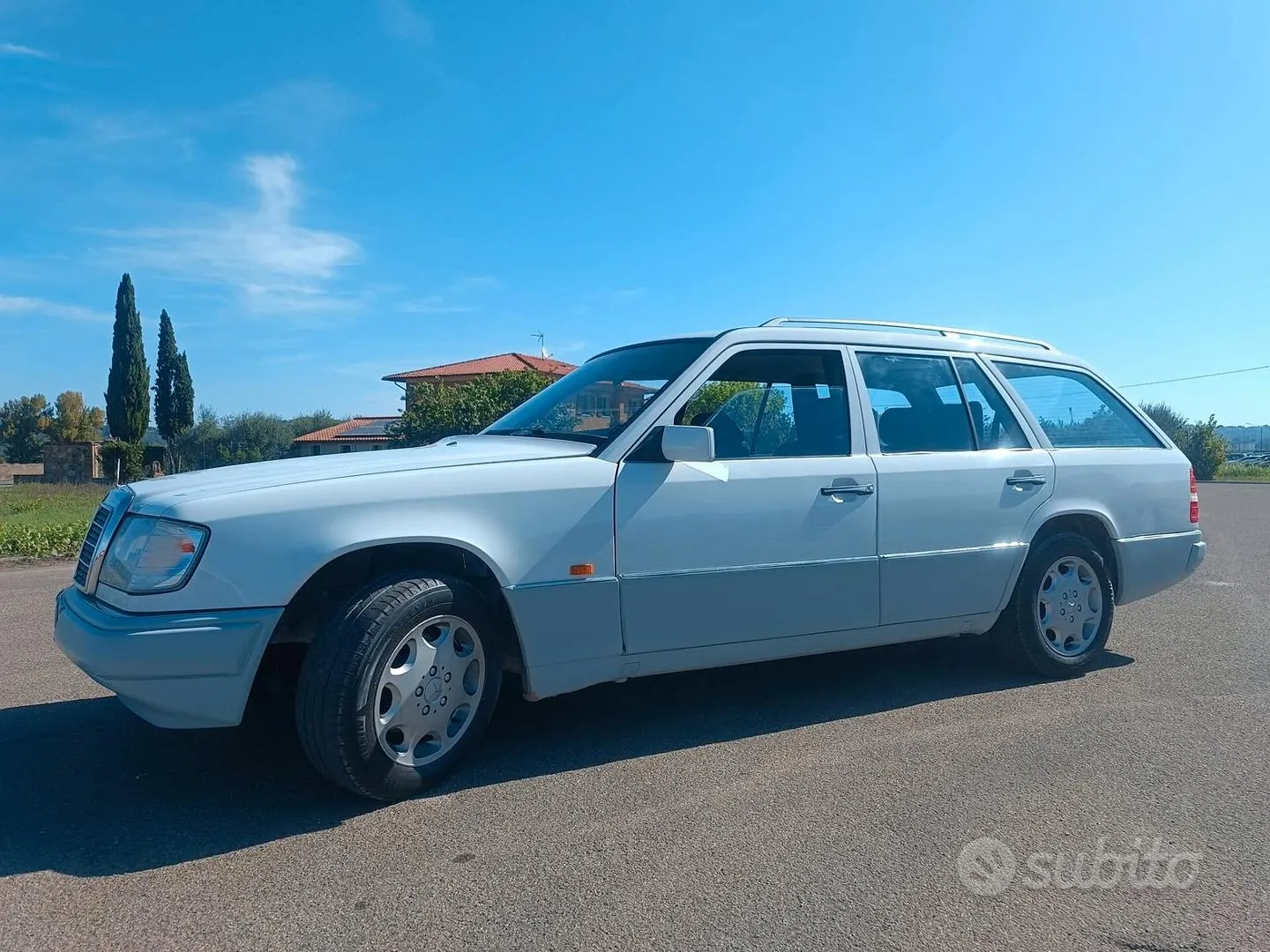 Mercedes-Benz 300