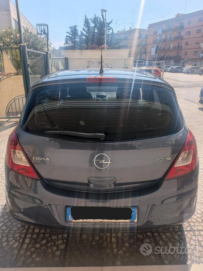 Opel Corsa 2009 photo 2